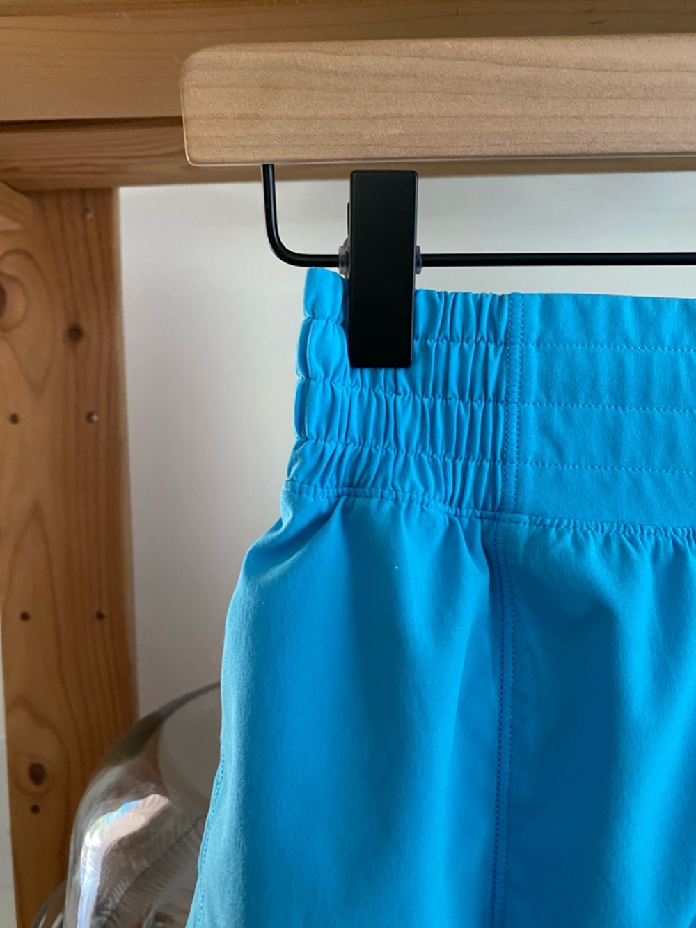 Lululemon Turquoise Blue Hotty Hot High Rise Lined Short 4 inch 4 - Picture 8 of 16